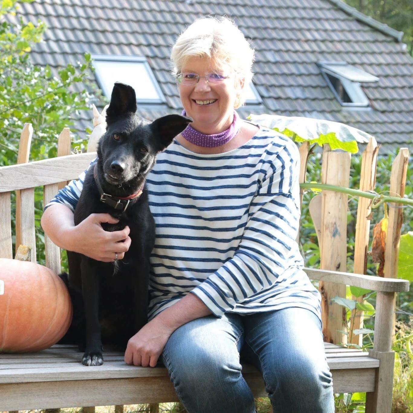 Dein Hund auf einem TShirt › Simone Abelmann Funny Sketchnotes